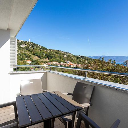 Apartments Crnekovic Tomislava 8 Baška Exteriér fotografie