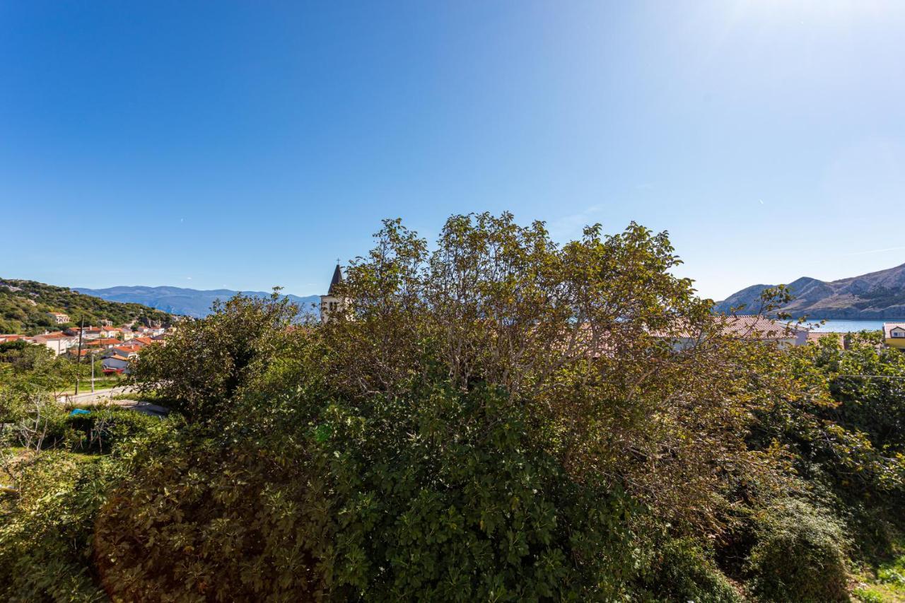 Apartments Crnekovic Tomislava 8 Baška Exteriér fotografie