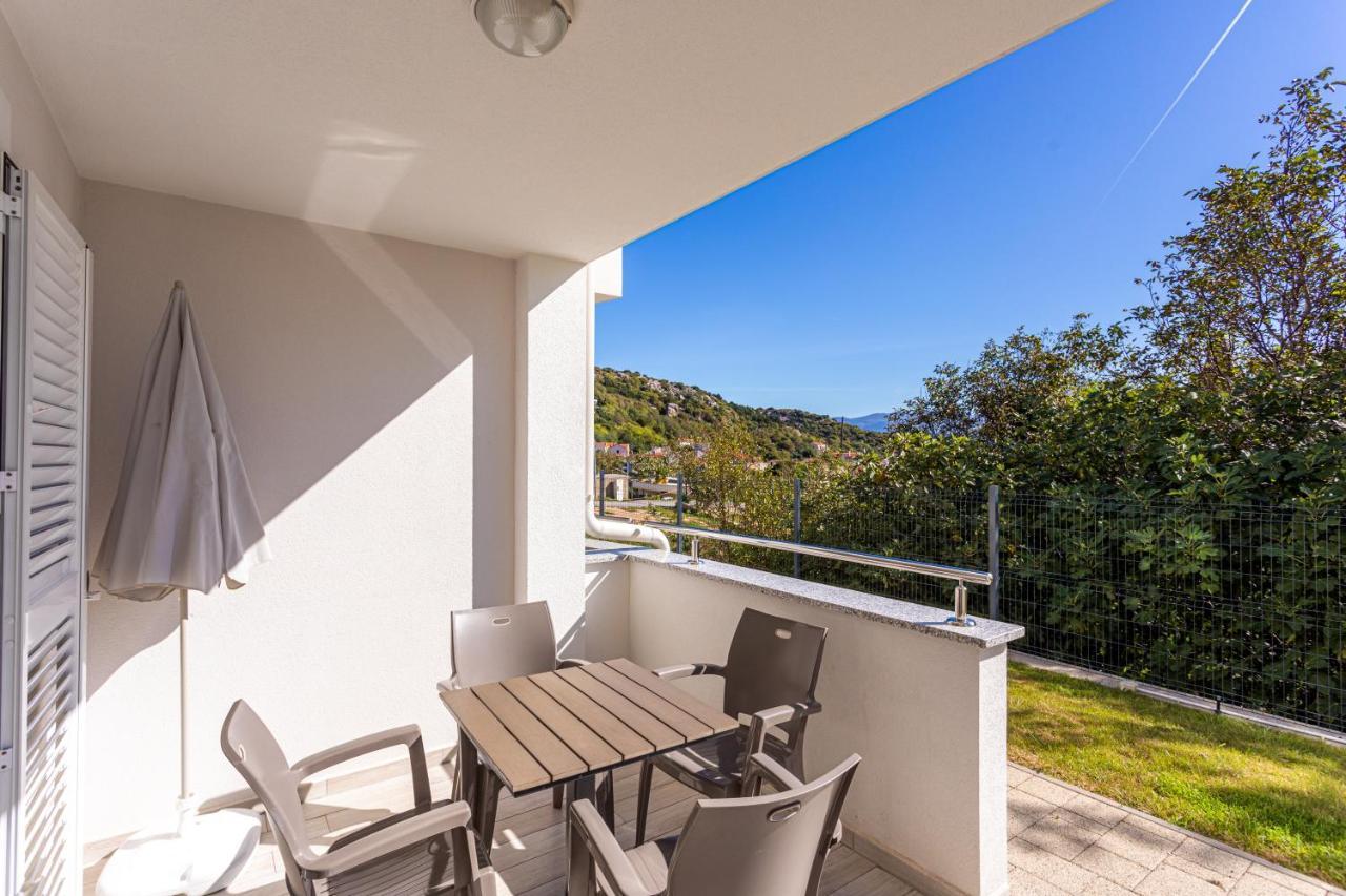 Apartments Crnekovic Tomislava 8 Baška Exteriér fotografie