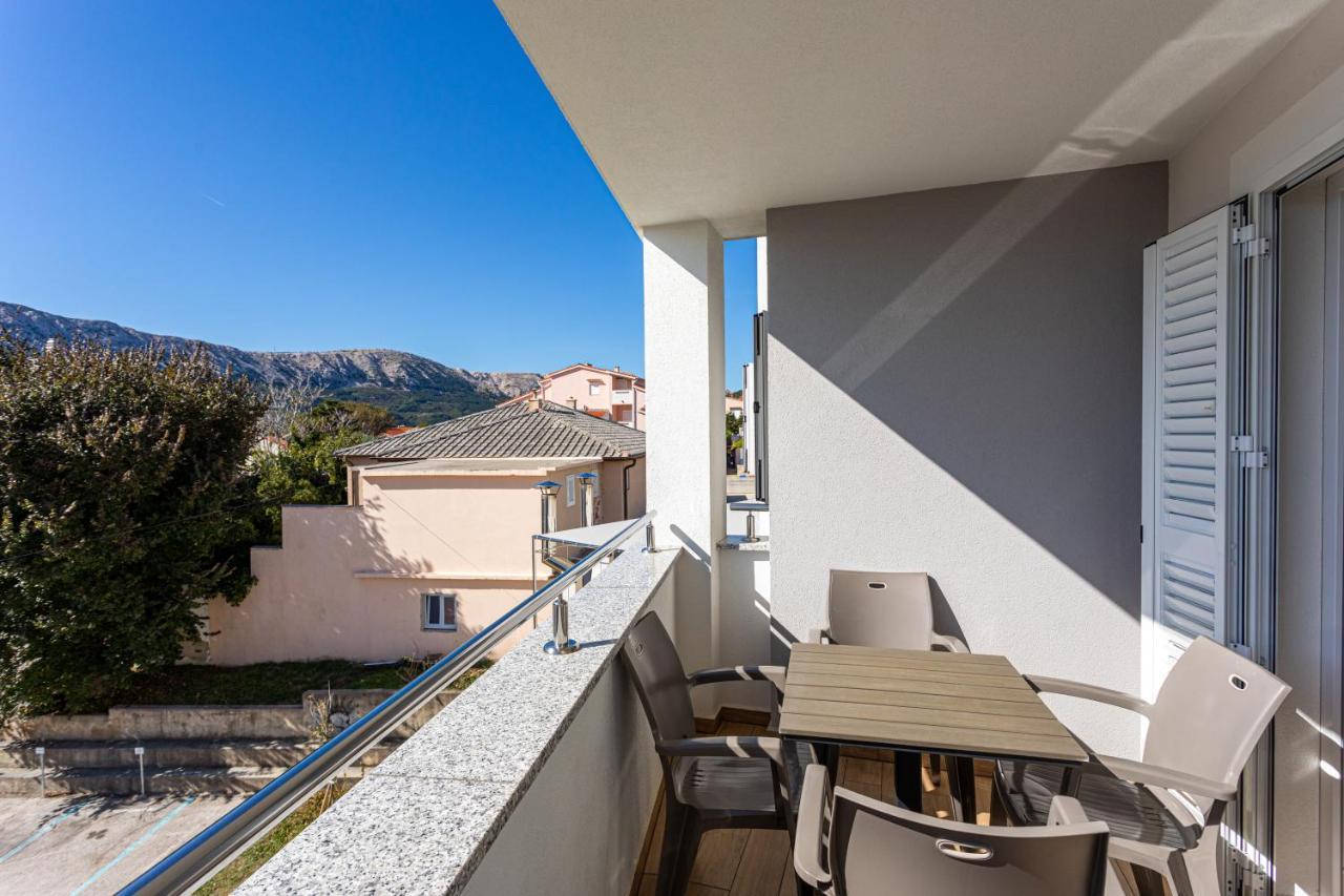 Apartments Crnekovic Tomislava 8 Baška Exteriér fotografie