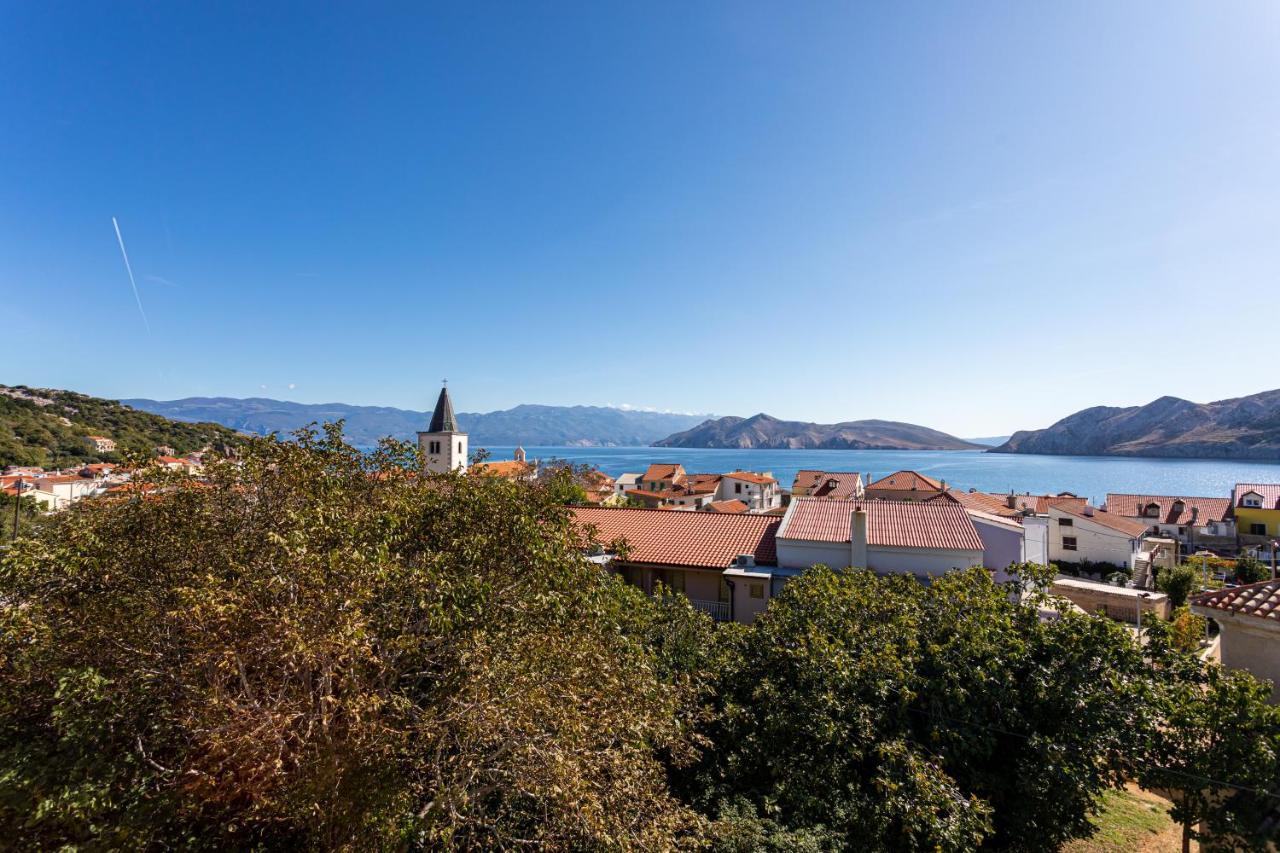 Apartments Crnekovic Tomislava 8 Baška Exteriér fotografie