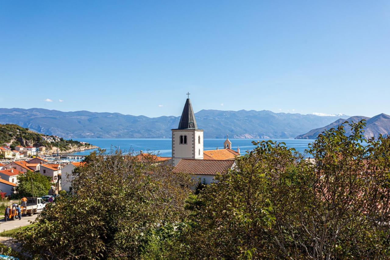 Apartments Crnekovic Tomislava 8 Baška Exteriér fotografie
