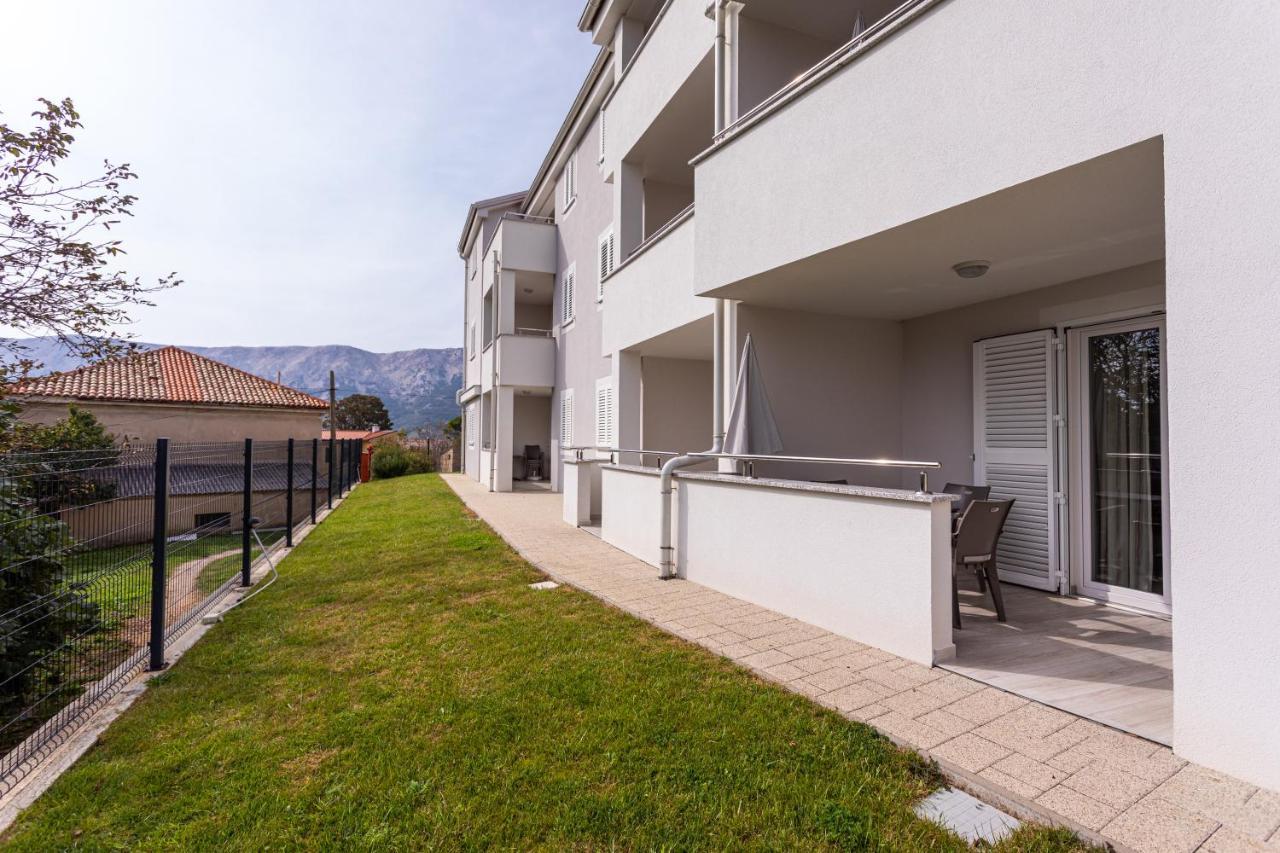 Apartments Crnekovic Tomislava 8 Baška Exteriér fotografie