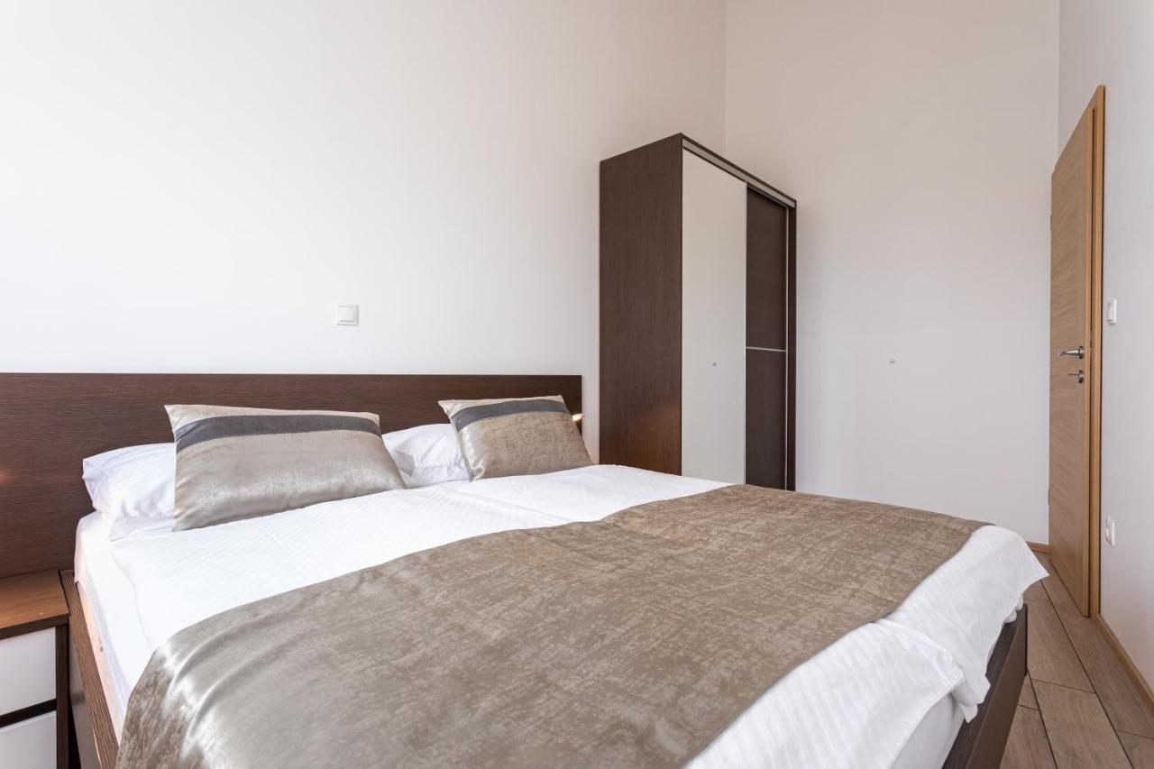 Apartments Crnekovic Tomislava 8 Baška Exteriér fotografie
