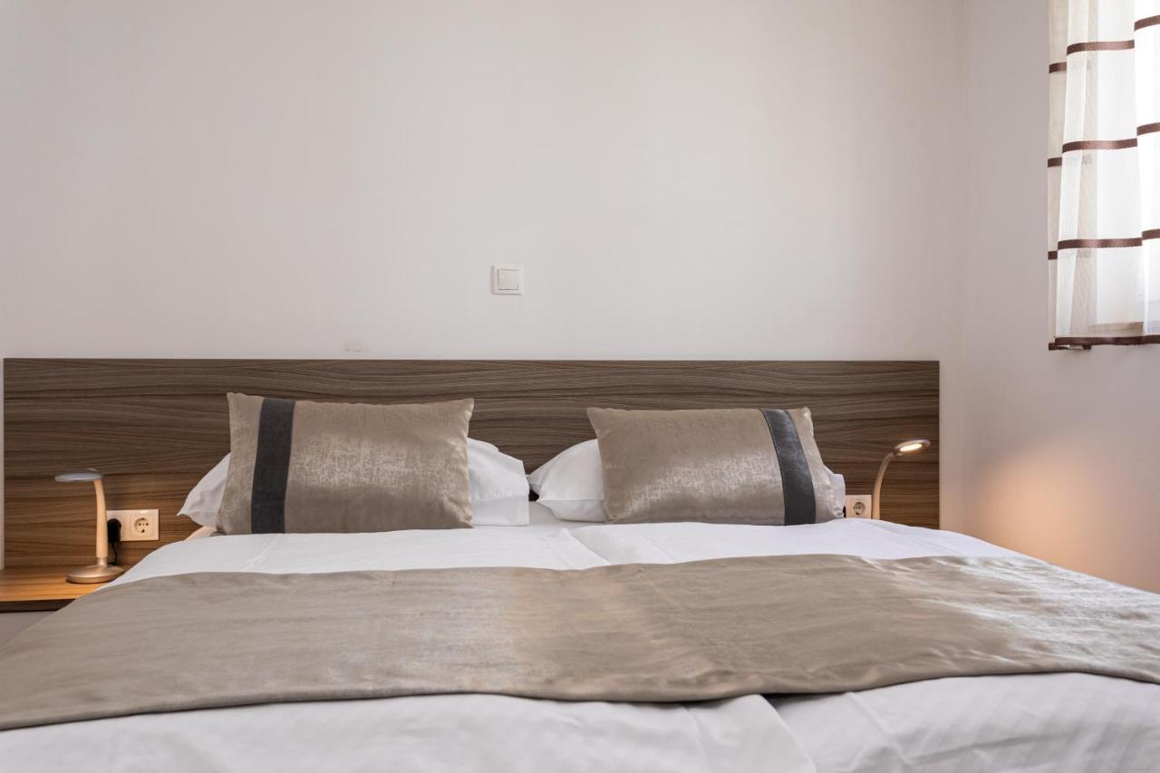 Apartments Crnekovic Tomislava 8 Baška Exteriér fotografie