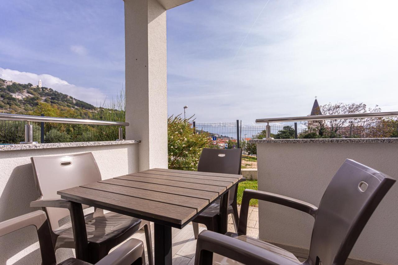 Apartments Crnekovic Tomislava 8 Baška Exteriér fotografie