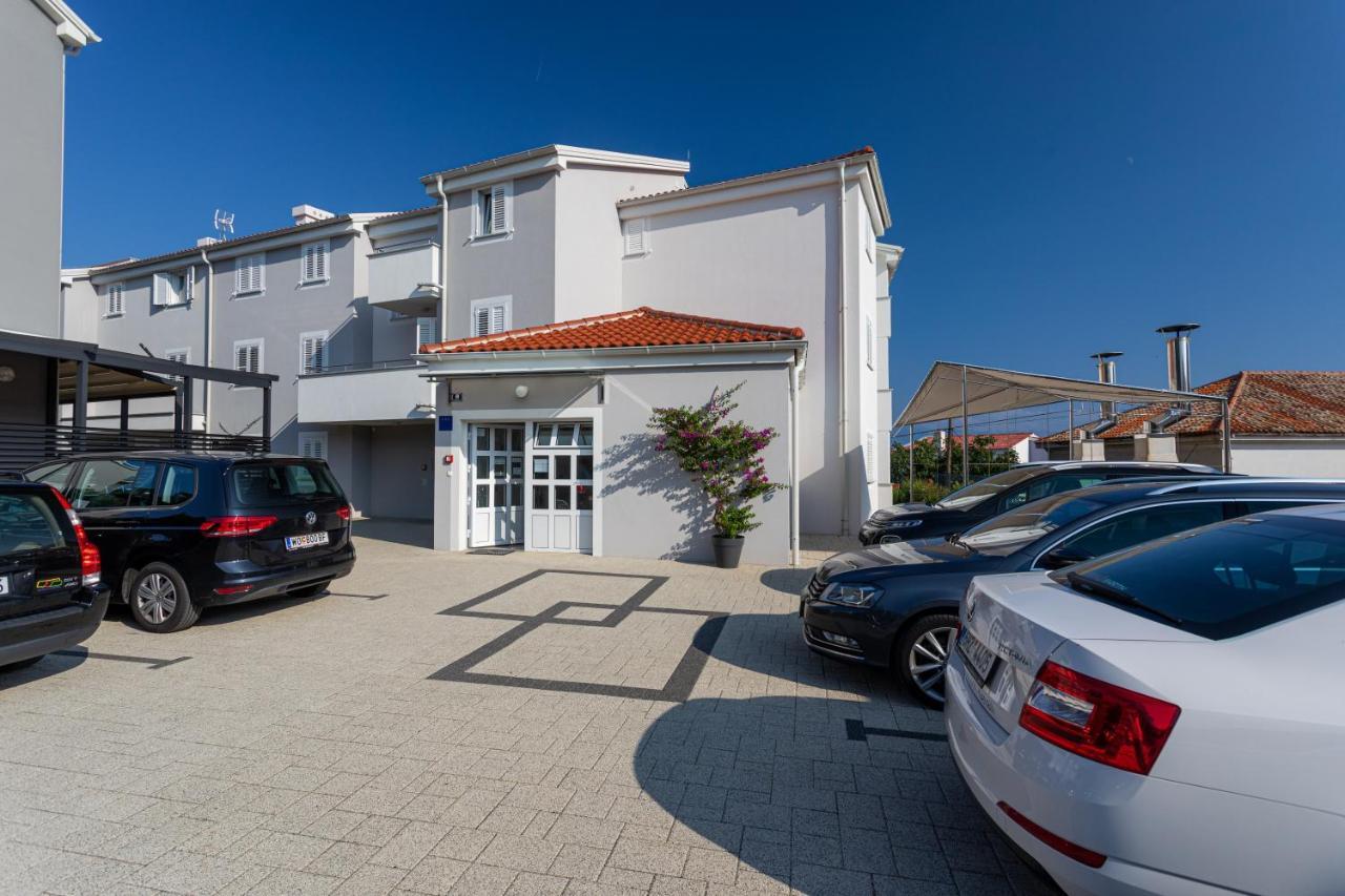Apartments Crnekovic Tomislava 8 Baška Exteriér fotografie