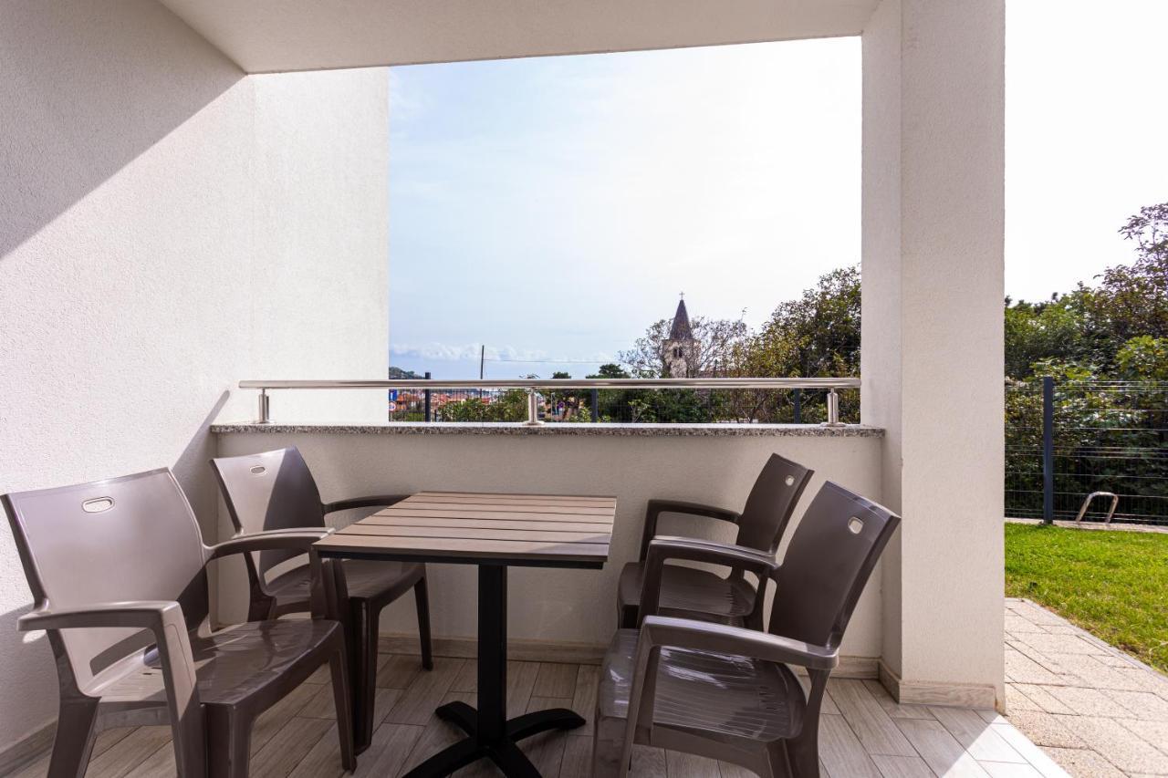 Apartments Crnekovic Tomislava 8 Baška Exteriér fotografie