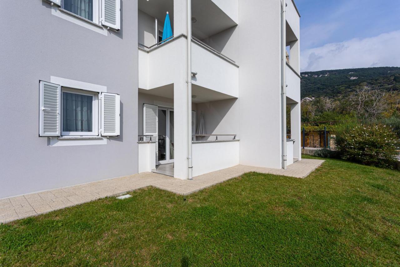 Apartments Crnekovic Tomislava 8 Baška Exteriér fotografie