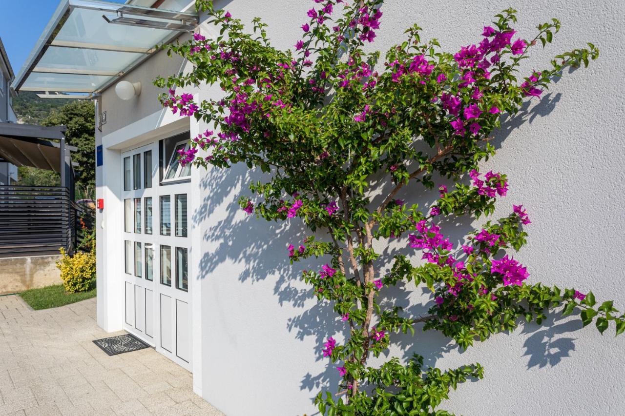 Apartments Crnekovic Tomislava 8 Baška Exteriér fotografie